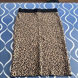 Ann Taylor Leopard Print Pencil knitting Skirt - Black and Tan